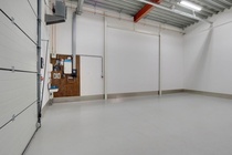 Bekijk foto 6 van Ambachtsweg 9