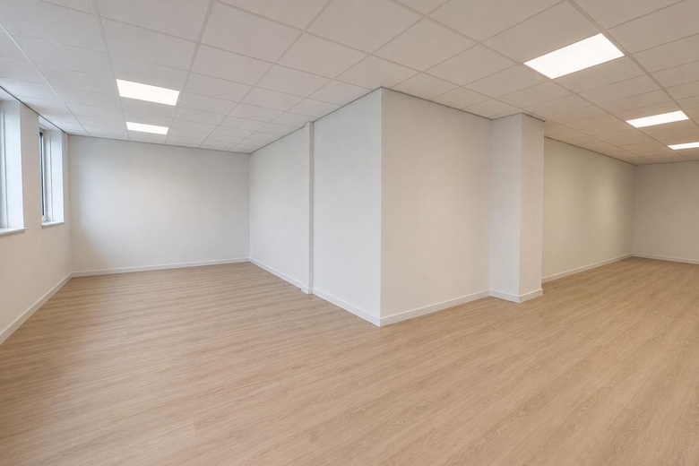 BedrijfsruimteaanNijverheidslaan 3 a 5<br/> inWeesp