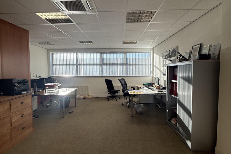 BedrijfsruimteaanVermogenweg 39<br/> inMijdrecht