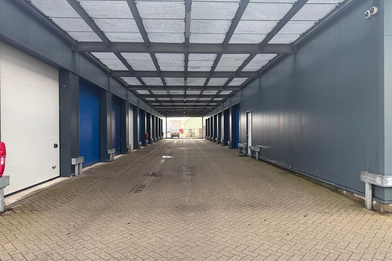 BedrijfsruimteaanKelvinring 72 i<br/> inAlblasserdam