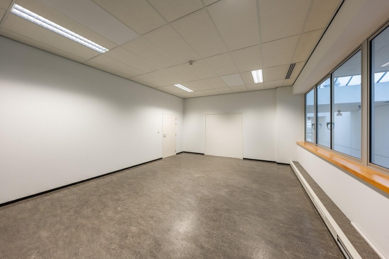 BedrijfsruimteaanBerenkoog 38<br/> inAlkmaar BedrijfsruimteaanBerenkoog 38<br/> inAlkmaar