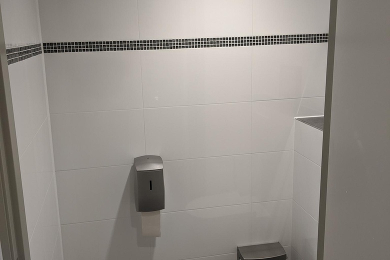 BedrijfsruimteaanKerkweg 221<br/> inHeemskerk BedrijfsruimteaanKerkweg 221<br/> inHeemskerk