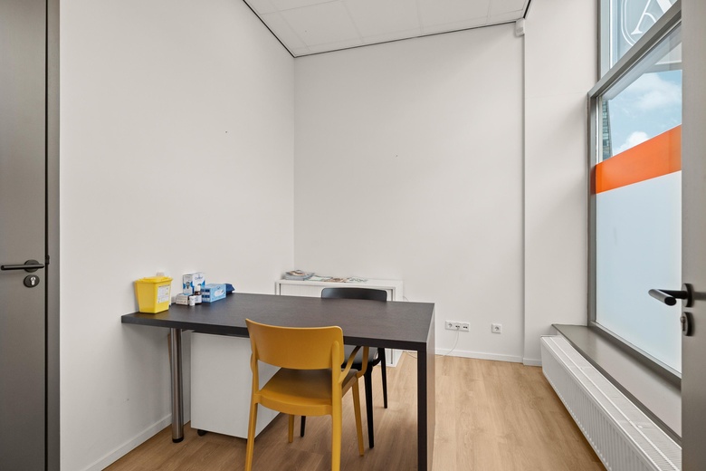 WinkelruimteaanBos en Lommerweg 361<br/> inAmsterdam