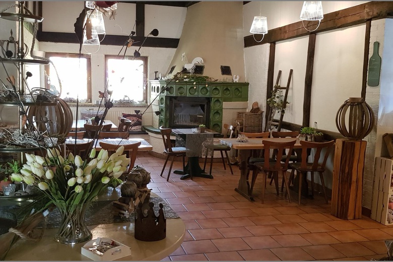 HorecaaanBisschopstraat 18<br/> inOldenzaal