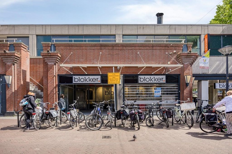 WinkelruimteaanVeerplein 26<br/> inVlaardingen WinkelruimteaanVeerplein 26<br/> inVlaardingen