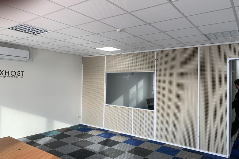 BedrijfsruimteaanApolloweg 2 K<br/> inLelystad BedrijfsruimteaanApolloweg 2 K<br/> inLelystad