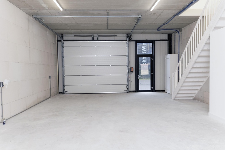 BedrijfsruimteaanZonnehorst 13 f<br/> inZutphen