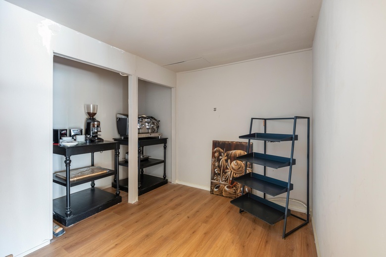 WinkelruimteaanHoogstraat 145<br/> inSchiedam