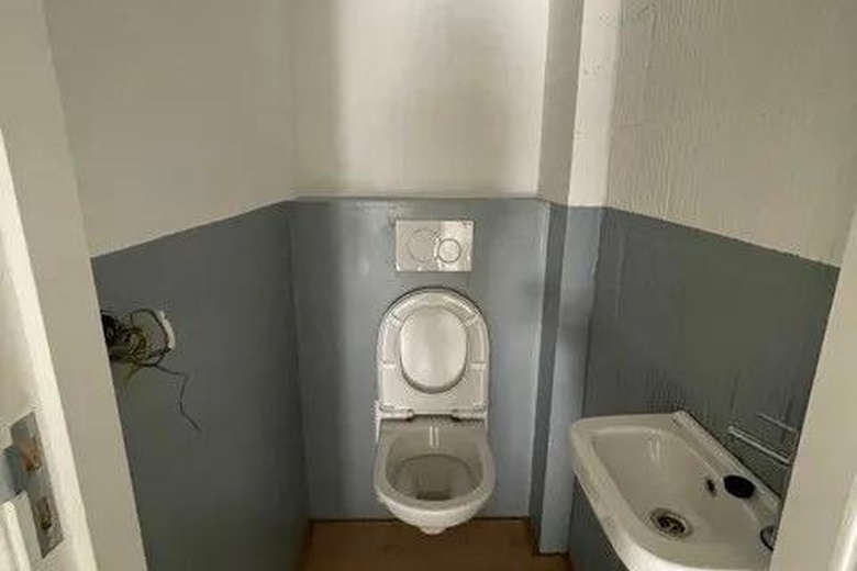 BedrijfsruimteaanPampuslaan 75<br/> inWeesp