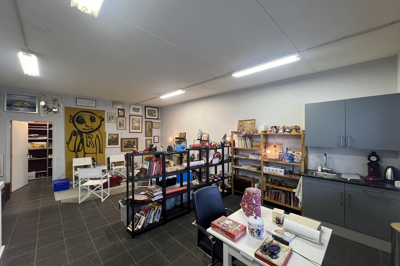 BedrijfsruimteaanIndustrieweg 20 6<br/> inHarderwijk