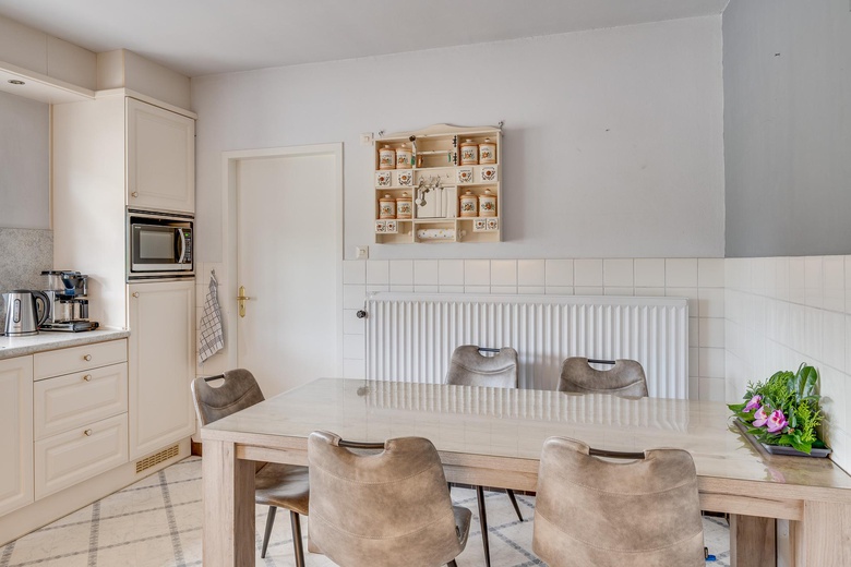 BedrijfsruimteaanLimburglaan 4<br/> inSomeren