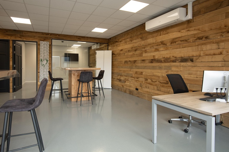 BedrijfsruimteaanSmitspol 15 l<br/> inNijkerk