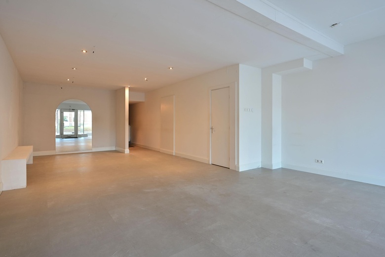 WinkelruimteaanAlbertus Perkstraat 5<br/> inHilversum