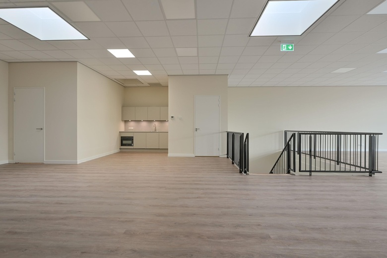 BedrijfsruimteaanHavenstraat 80 b<br/> inHuizen