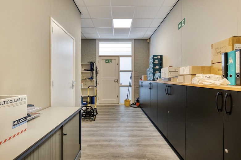 BedrijfsruimteaanCanadabaan 7 l<br/> inNistelrode