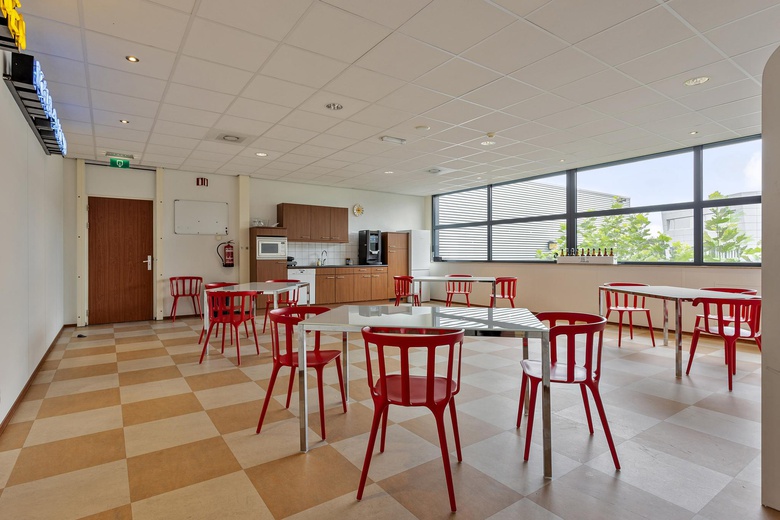 KantoorruimteaanNoordhoven 17<br/> inRoermond KantoorruimteaanNoordhoven 17<br/> inRoermond