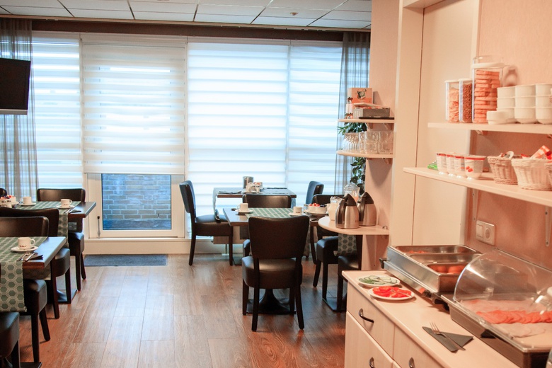 HorecaaanVijverstraat 15<br/> inSint Willebrord HorecaaanVijverstraat 15<br/> inSint Willebrord