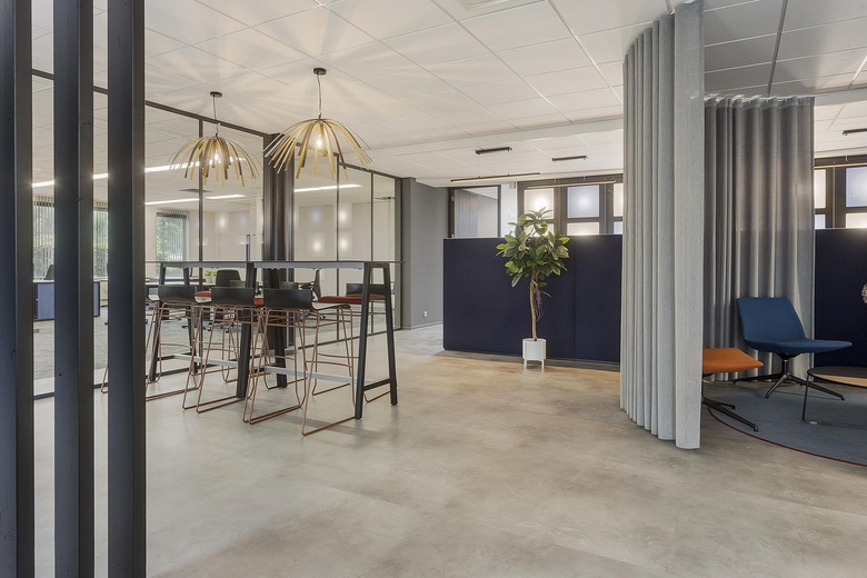 KantoorruimteaanHortsedijk 35<br/> inHelmond KantoorruimteaanHortsedijk 35<br/> inHelmond