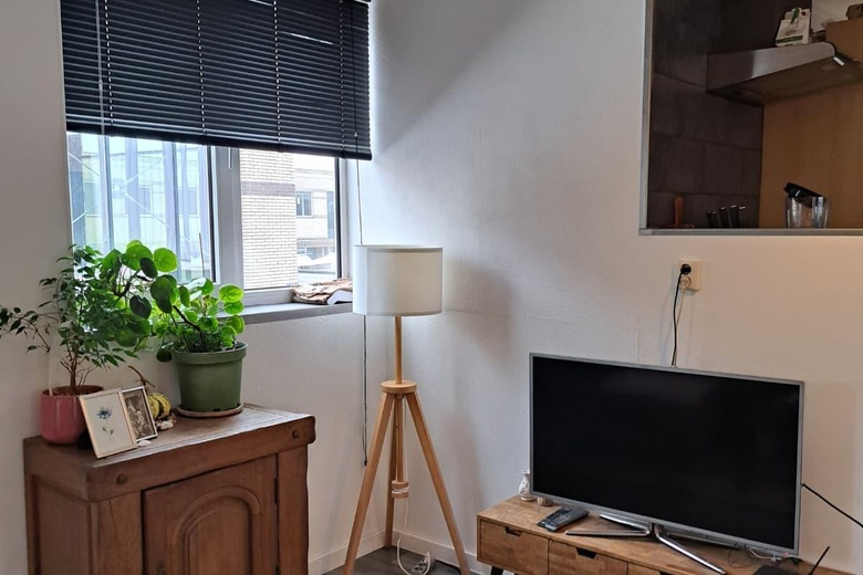 WinkelruimteaanGentsevaartstraat 33<br/> inAxel