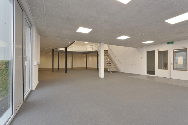 BedrijfsruimteaanProf. Asserweg 22<br/> inWaalwijk BedrijfsruimteaanProf. Asserweg 22<br/> inWaalwijk