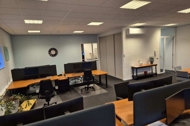 KantoorruimteaanBollenmarkt 8 E<br/> inZwaagdijk-Oost