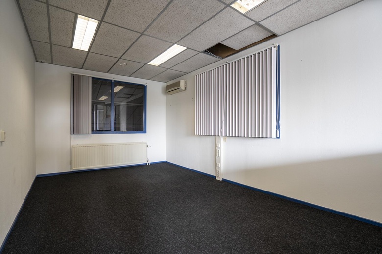 BedrijfsruimteaanIndustrieweg 13<br/> inLeerdam BedrijfsruimteaanIndustrieweg 13<br/> inLeerdam