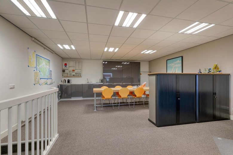 KantoorruimteaanBinnendelta 11 m<br/> inBlaricum