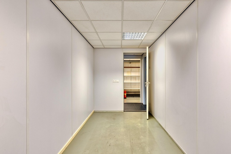 BedrijfsruimteaanLinschotenstraat 18 A<br/> inRotterdam