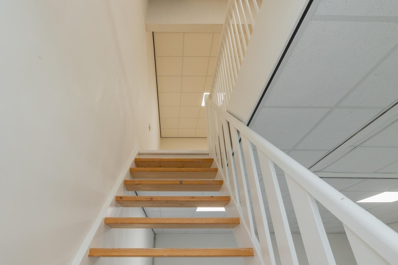 BedrijfsruimteaanMeer en Duin 24 B<br/> inLisse BedrijfsruimteaanMeer en Duin 24 B<br/> inLisse