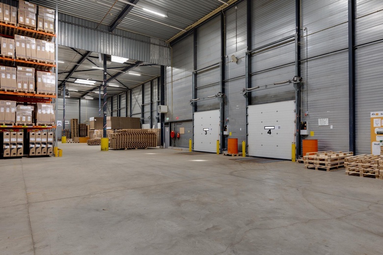BedrijfsruimteaanIndustriestraat 5<br/> in's-Heerenberg BedrijfsruimteaanIndustriestraat 5<br/> in's-Heerenberg