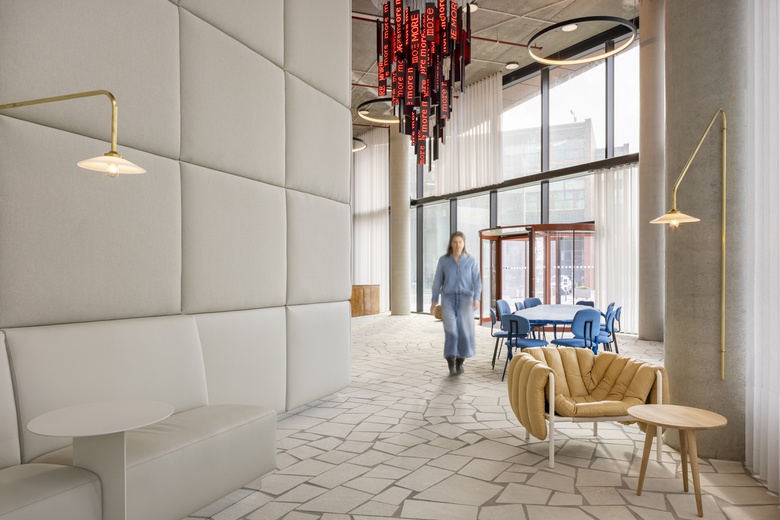 KantoorruimteaanH.J.E. Wenckebachweg 230<br/> inAmsterdam