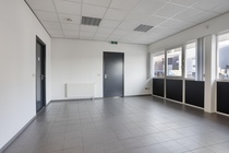 Bedrijfsruimte Sprang - Tinus van der Sijdestraat 4 b - Foto 1