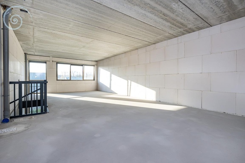 BedrijfsruimteaanPascal 5 d<br/> inMiddelharnis