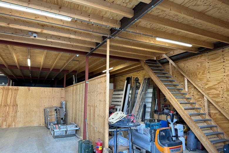 BedrijfsruimteaanSolvayweg 13<br/> inHerten