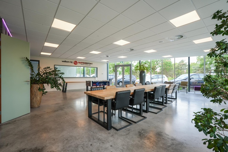 BedrijfsruimteaanHeibloemweg 14<br/> inHelmond