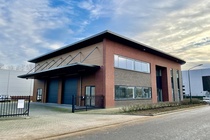 Bekijk foto 3 van Garnizoenstraat 2