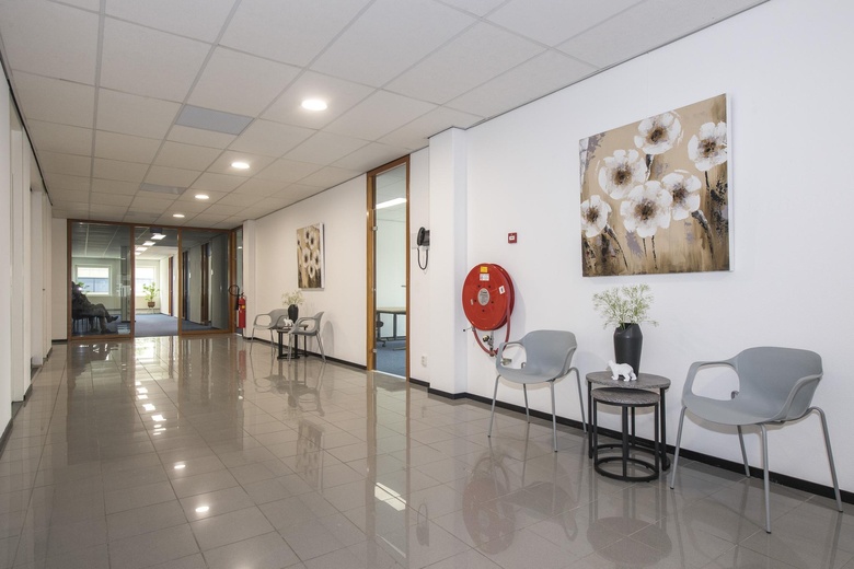 KantoorruimteaanWitboom 1<br/> inVianen