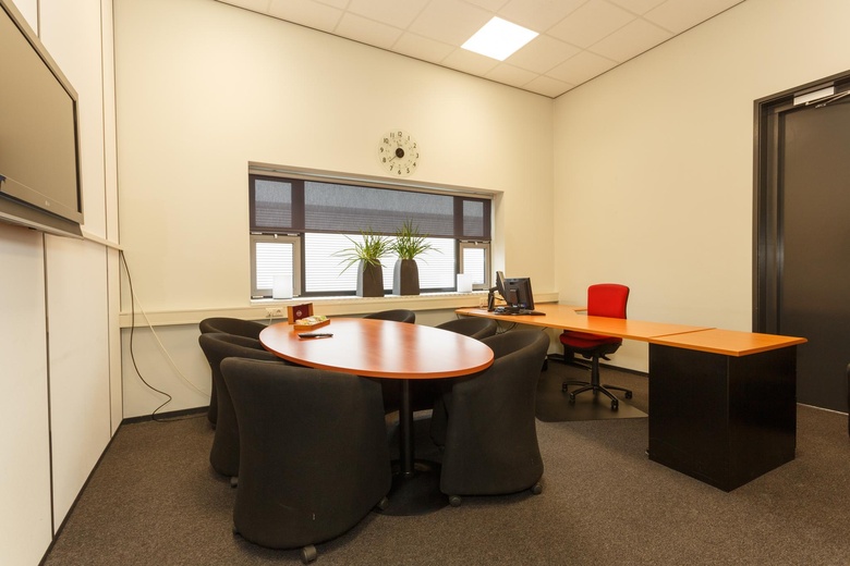 KantoorruimteaanTweelingenlaan 117<br/> inApeldoorn KantoorruimteaanTweelingenlaan 117<br/> inApeldoorn