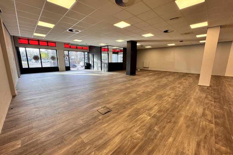 WinkelruimteaanLambertus Hortensiuslaan 16<br/> inNaarden WinkelruimteaanLambertus Hortensiuslaan 16<br/> inNaarden