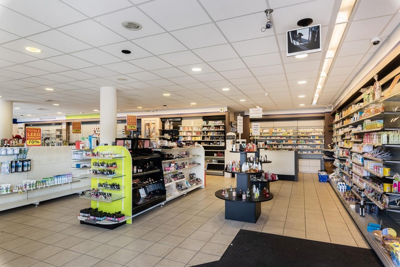 WinkelruimteaanLoenenseweg 6<br/> inEerbeek WinkelruimteaanLoenenseweg 6<br/> inEerbeek