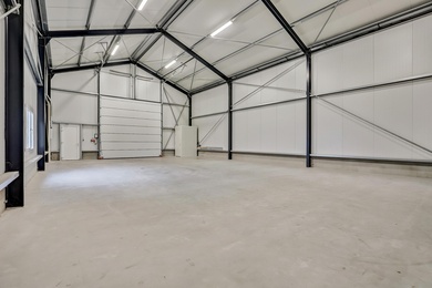 Bekijk foto 2 van Ambachtsweg 9 Z