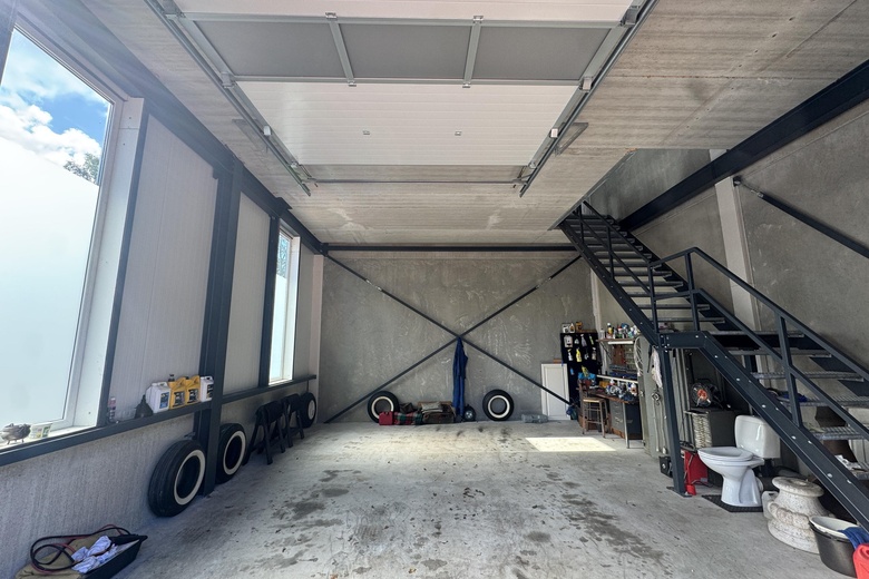 BedrijfsruimteaanDorresteinweg 72 11<br/> inSoest