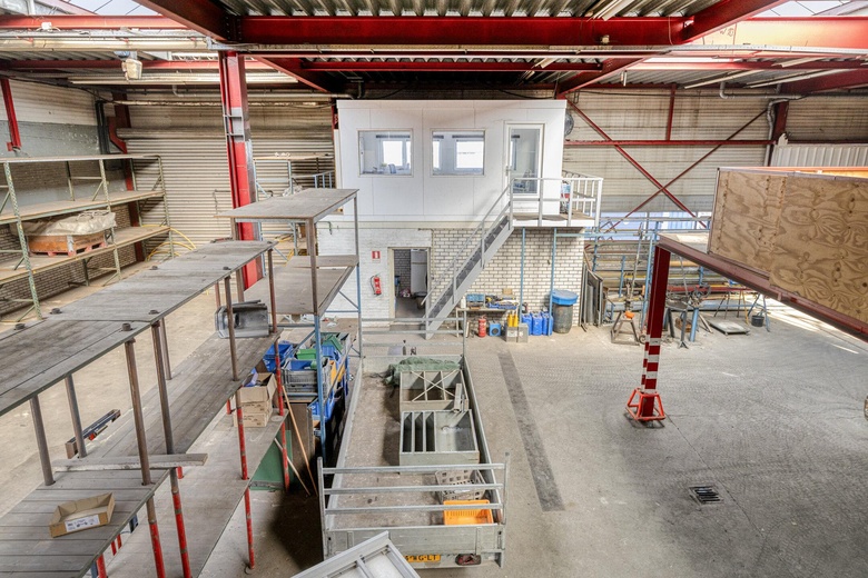 BedrijfsruimteaanIndustrieweg 2 E<br/> inMaassluis BedrijfsruimteaanIndustrieweg 2 E<br/> inMaassluis