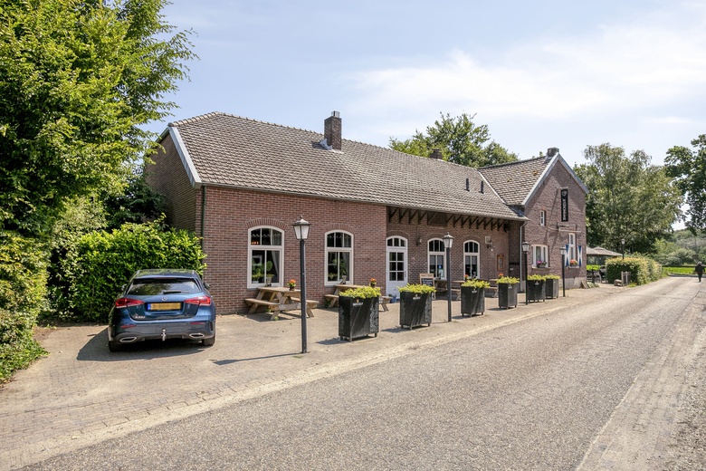 HorecaaanKronenbergweg 18-19<br/> inKronenberg HorecaaanKronenbergweg 18-19<br/> inKronenberg