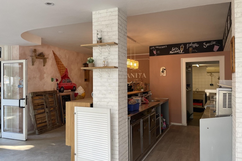 WinkelruimteaanGrote Beekstraat 2<br/> inVenlo WinkelruimteaanGrote Beekstraat 2<br/> inVenlo