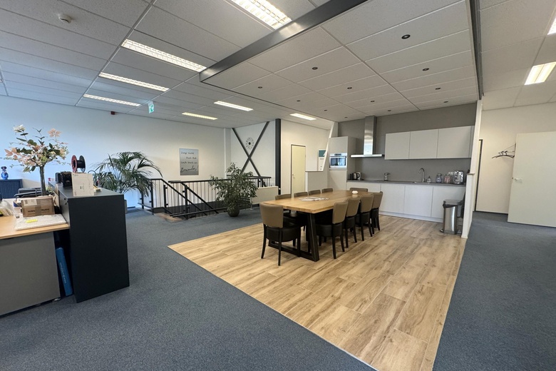 BedrijfsruimteaanMarkerkant 10 136 E<br/> inAlmere