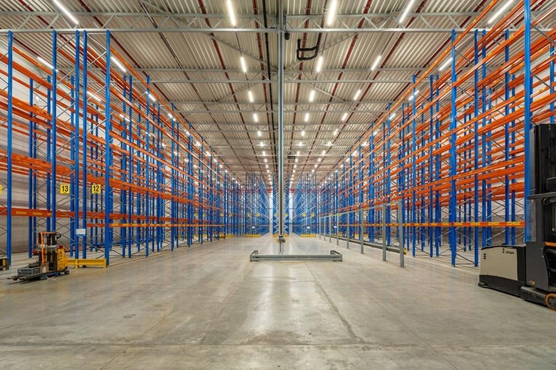 BedrijfsruimteaanVan Riemsdijkweg 57<br/> inRotterdam