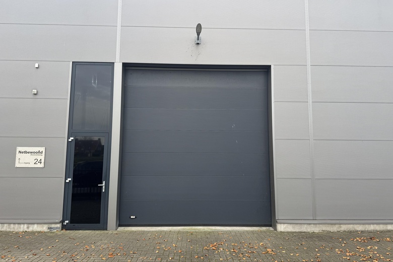 BedrijfsruimteaanRak 24<br/> inWestzaan