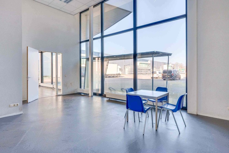 BedrijfsruimteaanVossenbeemd 111<br/> inHelmond