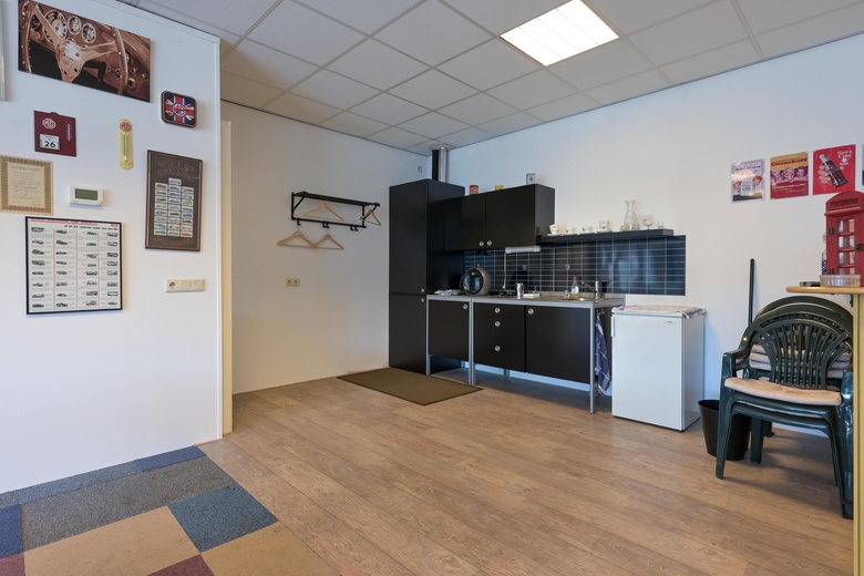 Bedrijfsruimte Huizen - Installatieweg 10 - Foto 12